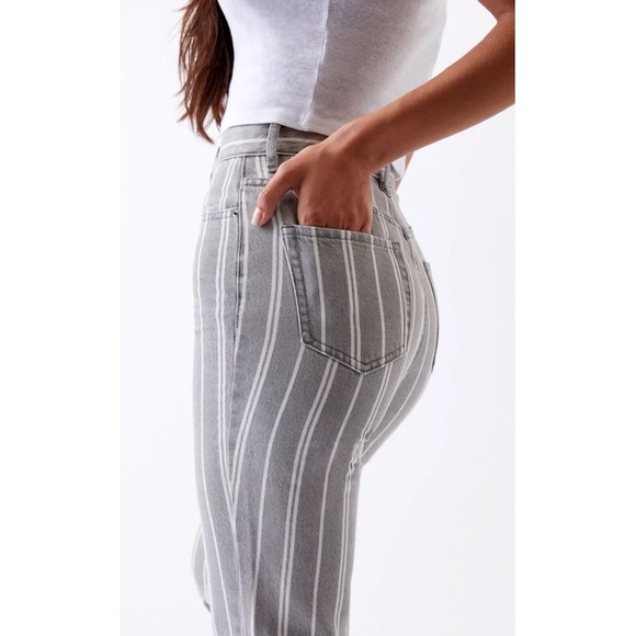 Pacsun Grey Pinstripe High Rise Jegging - Picture 6 of 7